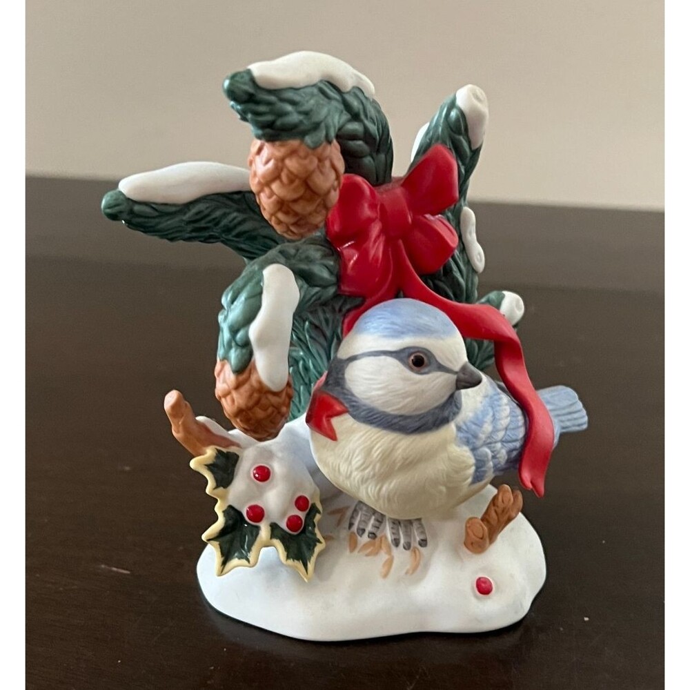 Lenox Christmas Bird Blue Titmouse LE Porcelain Figurine 5.25" Pine Cones 2010